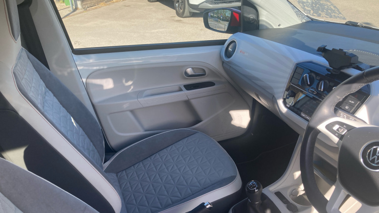 Volkswagen Up 1.0 65PS Beats 5dr Petrol Hatchback